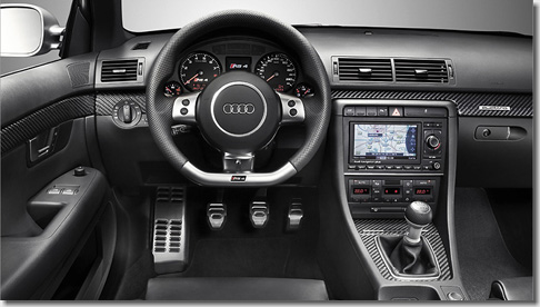 audi_rs4-02.jpg