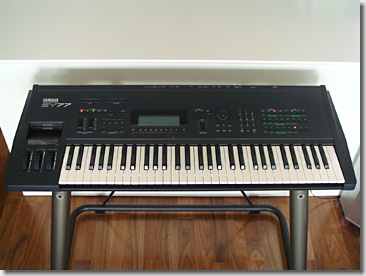 YAMAHA SY77