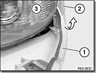 Removing and installing/replacing trim on headlight housing