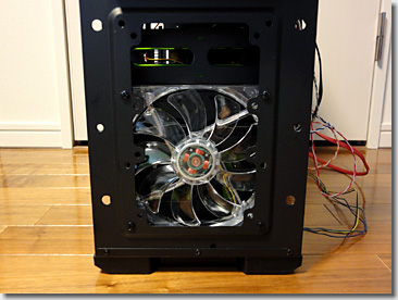 pcfan140-05.jpg