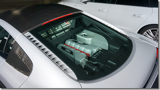 Audi R8 Carbon Sheet Roof Wrapping