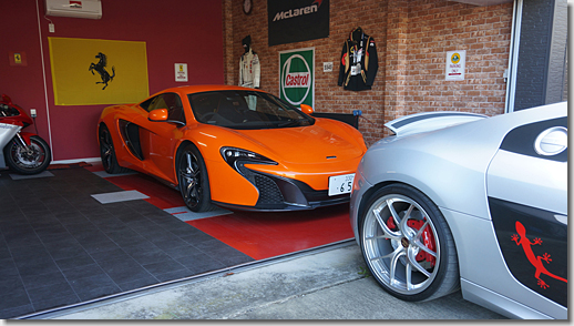 McLaren 650S Coupe & Audi R8 V10 5.2 quattro