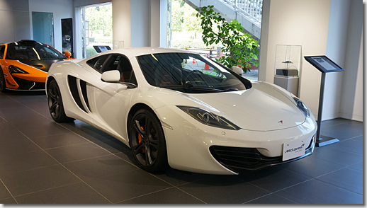 McLaren Tokyo Akasaka Showroom, McLaren MP4-12C