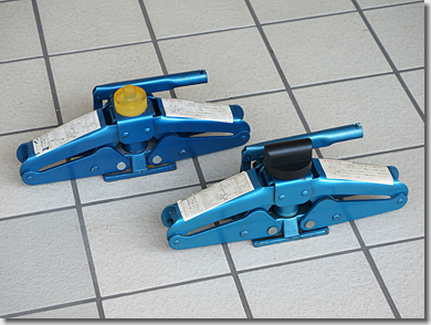 Pantograph Jack for Audi R8