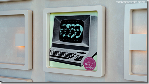 JAM17 DINING & BAR, KRAFTWERK Album