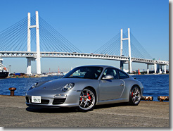 SOARISTO Porsche 911 Carrera S 2015